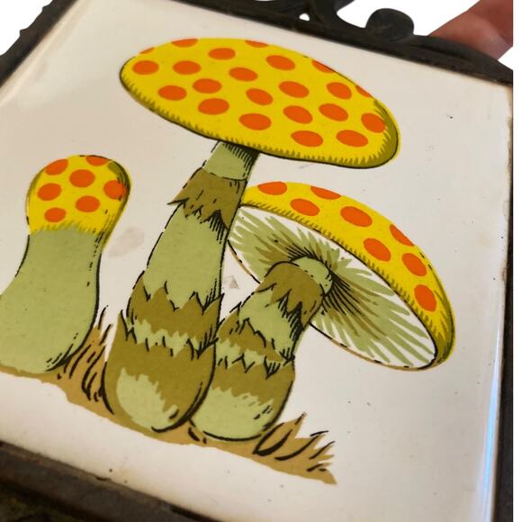 Vintage 70s White Tile Black Cast Iron Yellow Orange Mushrooms Wall Art Trivet - Picture 16 of 16